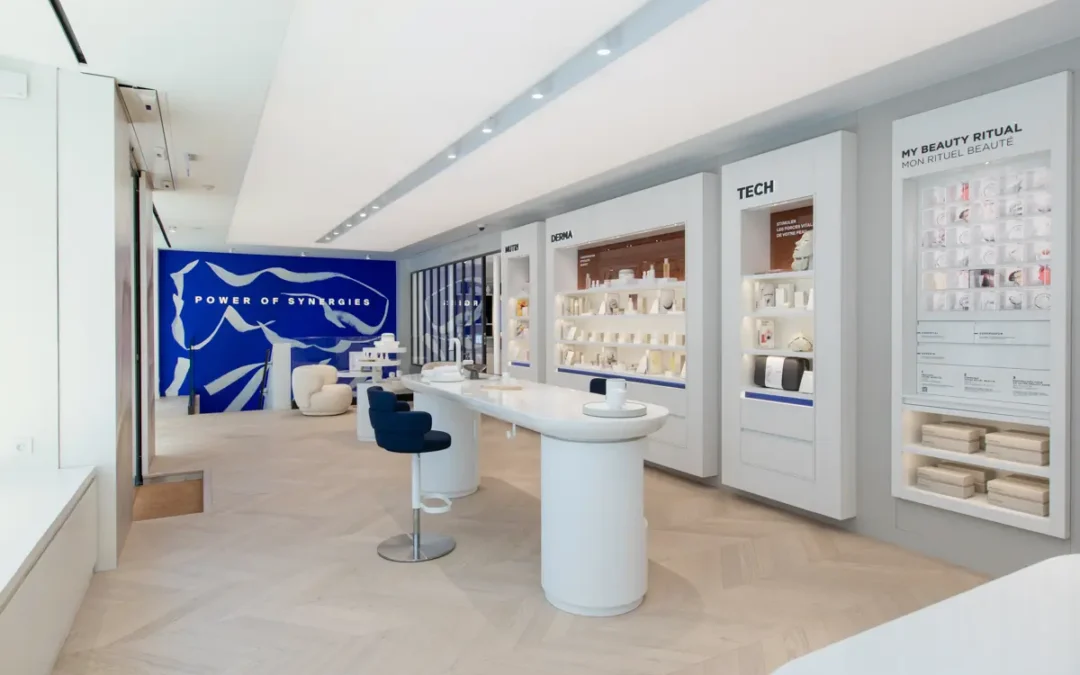 MyBlend – la beauté sur-mesure de luxe du Groupe Clarins