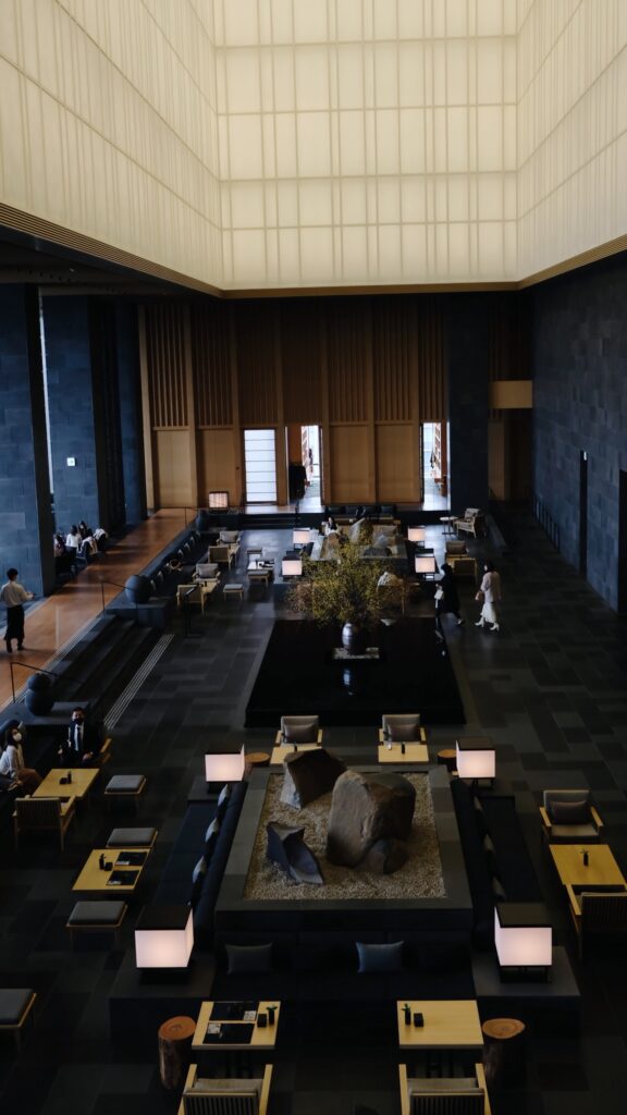 Le luxe en mouvement : de la possession à l’expérience 5 Aman Kyoto Hall
