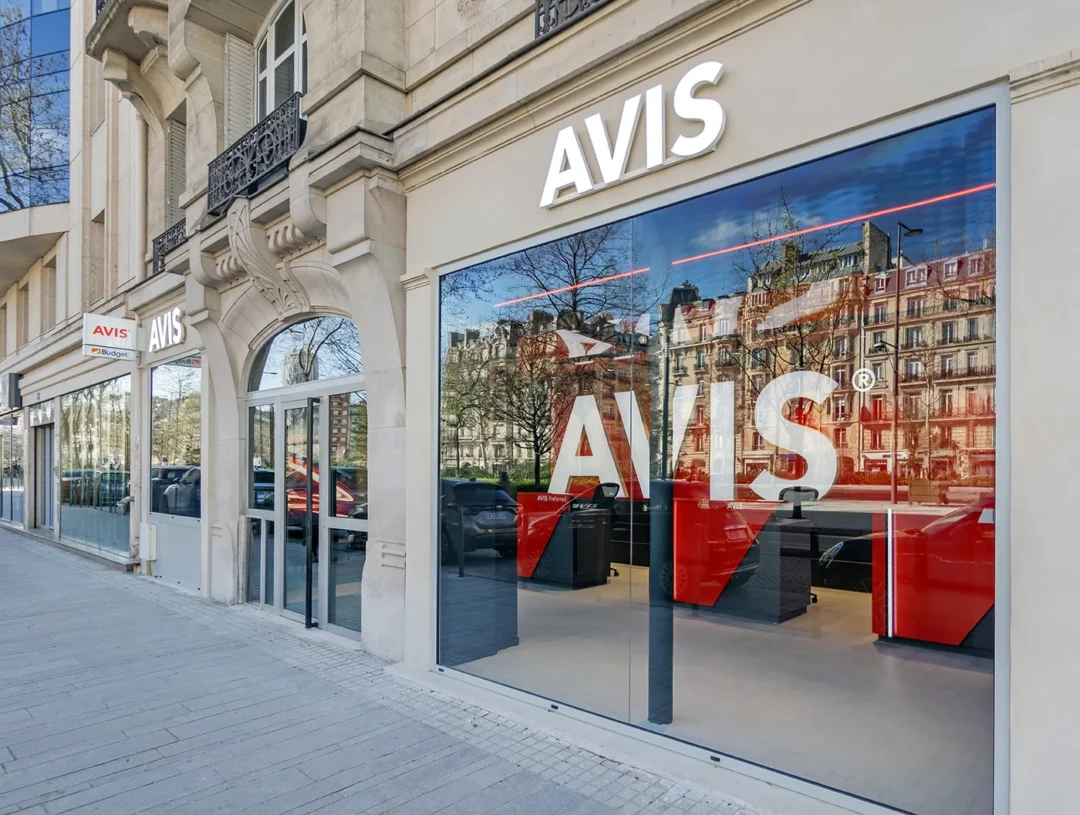 Design des agences AVIS : transformer l&rsquo;expérience en agence